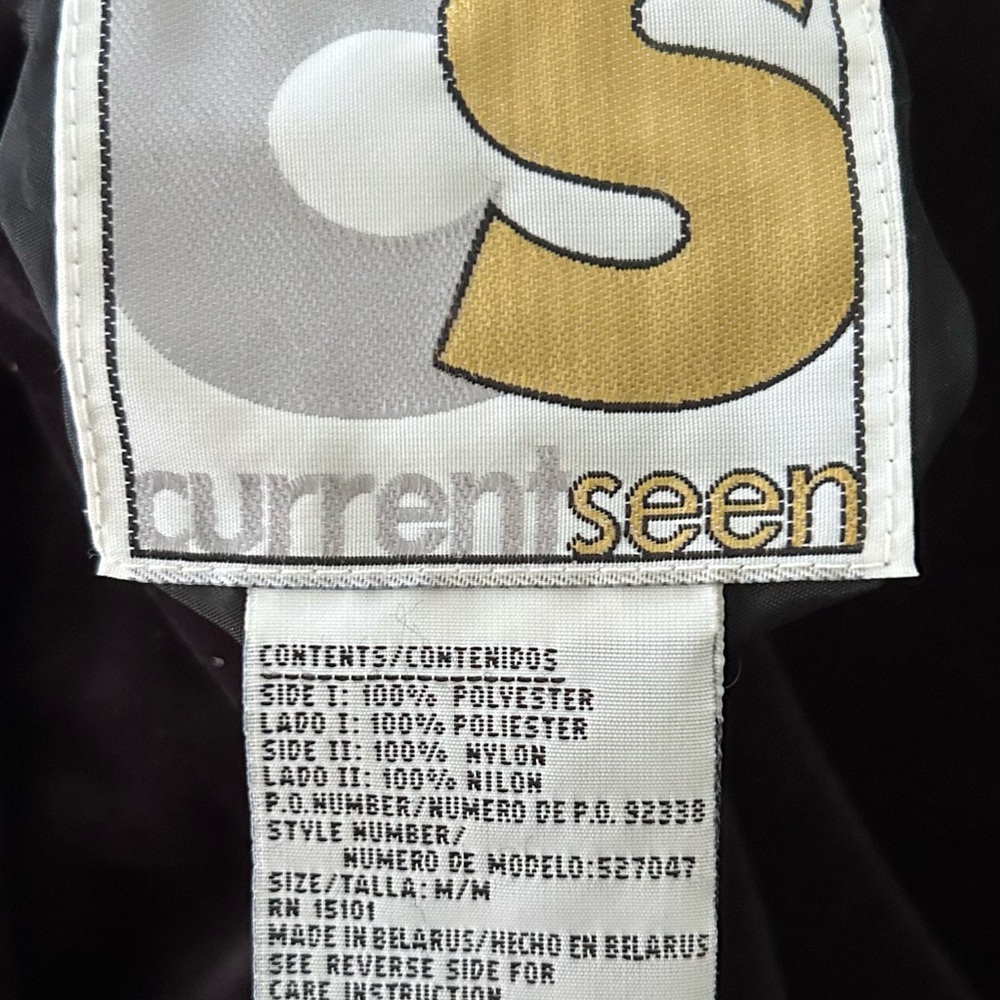 Woman’s Jacket - Picture 5 of 5